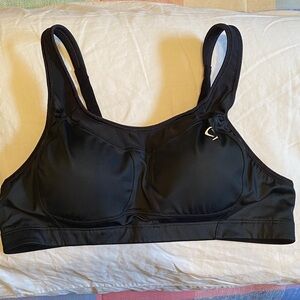 Brooks Moving Comfort Black Sports Bra (Standard/Crossback)